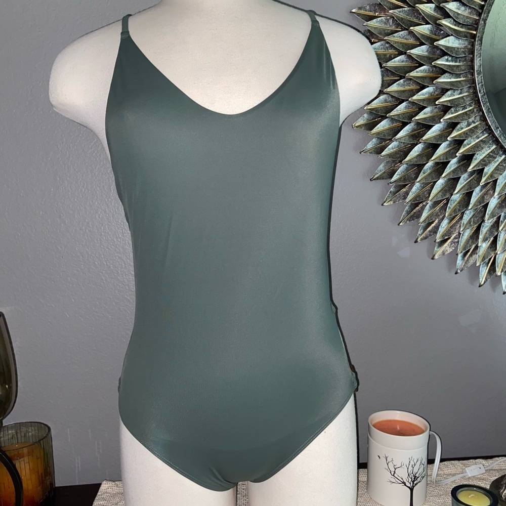 aerie women’s one piece swimwear